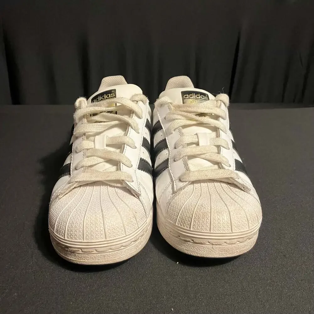 Adidas Superstar Cloud White and Black Shell Toe Sneakers size 4
